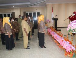 Widya Lantik Pengurus Dekranasda Aru Periode 2021-2026