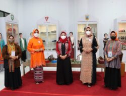 Ibu Wapres Minta Dekranasda Maluku Terus Berinovasi