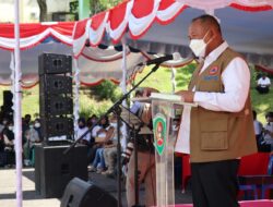 Serahkan Penghargaan Bagi KPS , Kepala BNPB Apresiasi Pemprov Maluku