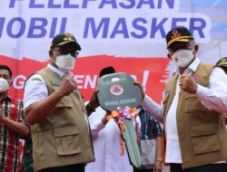 Didampingi Gubernur, Kepala BNPB Lepas Gerakan Mobil Masker di Ambon