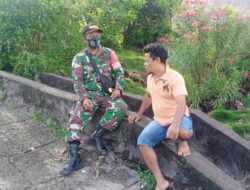 Babinsa Desa Hila Komsos Wujutkan Kemanunggalan TNI Dengan Rakyat
