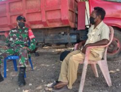 Babinsa Melaksanakan Komsos dengan Warga Binaan