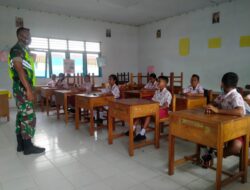 Babinsa Laksanakan Giat Wanwil Bersama Siswa SDN 1 Desa Tepa