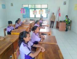 Melalui Wanwil Babinsa Terapkan Disiplin Pada Siswa di Sekolah ajarkan PBB