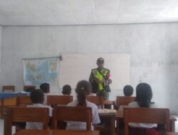 Babinsa Berikan Materi Wasbang Murid SD Kristen Pota Kecil