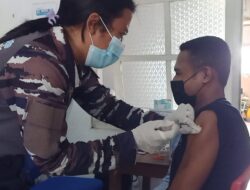 SUKSESKAN PROGRAM VAKSINASI NASIONAL, LANTAMAL IX SECARA INTENS VAKSINASI COVID – 19