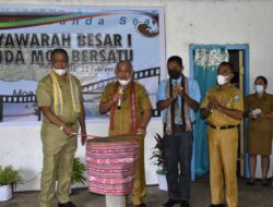 Bupati Noach: Buka Musyawarah Besar Pertama Pemuda Moa Bersatu