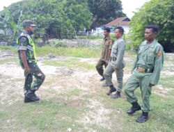 Tingkatkan Kedisiplinan Linmas, Babinsa Berikan Materi PBB