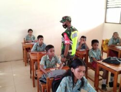 Babinsa Ajarkan, Wawasan Kebangsaan Kepada Siswa SD