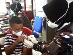 DUKUNG PROGRAM NASIONAL, LANTAMAL IX AMBON RUTIN GELAR VAKSINASI COVID-19