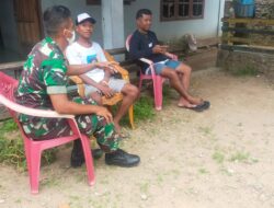 Jalin Hubungan Baik, Babinsa Komsos dengan Warga Binaan