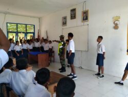 Babinsa 1511-02/P.Masela, Berikan Wasbang Kepada Pelajar SMP