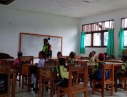 Peduli Dunia Pendidikan, Babinsa Beri Wasbang Kepada Murid SD