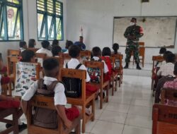 Babinsa Koramil 1511-03/Tepa, Beri Wasbang untuk Siswa SD