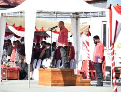 Bupati MBD, Pimpin Upacara Peringati Hardiknas 2 Mei Tahun 2022