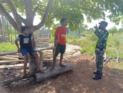Babinsa Giat Komsos, Ajak Warga Jaga Kamtibmas