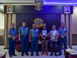 BRIGJEN TNI (MAR) SAID LATUCONSINA, M.M., M.T., MENERIMA AUDIENS DEKAN FAKULTAS HUKUM UNIVERSITAS DARUSSALAM AMBON DI LOBBY LANTAMAL IX.