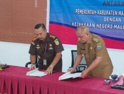 Pemkab MBD Bersama Kejari MBD Teken MOU