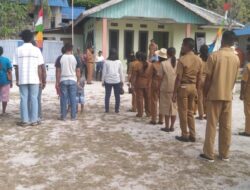 Babinsa-02/P. Masela Hadiri, Upacara Siaran Penabura Bunga Kenang Jasa Para Pahlawan