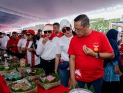 Hadiri Pemecahan Rekor Muri Sajian Olahan Sagu, Pangdam Ikut Cicipi Makanan Khas Maluku