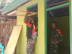 Satgas TMMD ke 115 Mulai Pasang Kusen Pintu Dan Jendela RTLH