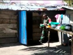 Babinsa Koramil 1511-02/Tepa, Laksanakan Giat Program Masuk Dapur