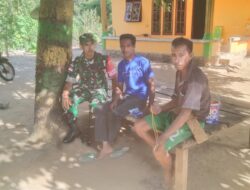 Pererat Hubungan TNI Dan Rakyat, Babinsa-06/Wetar Giat Komsos Dengan Warga Binaan