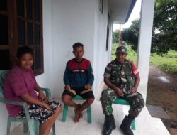Jalin Keharmonisan, Babinsa Giat Komsos Bersama Warga Binaannya