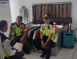 Babinsa-05/Wonreli, Giat komsos Dengan Pegawai Bandara