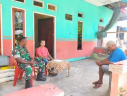 Giat Komsos Perkuat Hubungan Baik, Babinsa Sambangi Warga Desa Watuwei