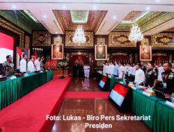 Buka Rapim Kemhan 2023, Presiden: Informasi Intelijen Kunci Hadapi Instabilitas Global