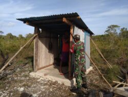 Giat Karbak Babinsa, Bantu Bantu Warga Bagun Gudang Genset
