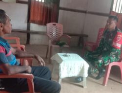 Tingkatkan Keakraban Dengan Masyarakat, Babinsa Rutin Laksanakan Komsos Di Desa Binaan