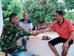 Melalui Komsos, Babinsa Ajak Masyarakat Jaga Kebersihan Lingkungan Dan Utamakan Keamanan