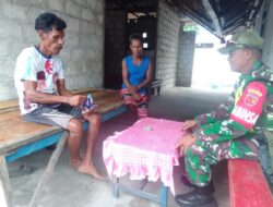 Pererat Silaturahmi Dengan Warga Binaan, Babinsa Laksanakan Komsos