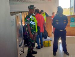 Melalui Komsos, Babinsa Sambangi Petugas Bandara Jhon Bakker