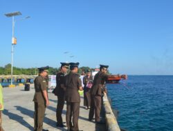 Peringati HBA dan Hut IAD, Kejari MBD gelar Upacara Ziarah dan Tabur Bunga