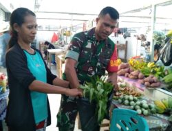 Melalui Program Babinsa Masuk Dapur, Anggota Koramil 1511-01/Tiakur Turun Ke Rumah