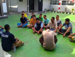 Polsek Kisar Giat Jumat Curhat, Berikan Pemahaman Kamtibmas Kepada Masyarakat
