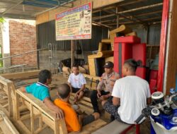 Personel Polsek Kisar Gelar Jumat Curhat Kamtibmas, Ingatkan Warga Pentingnya Menjaga Situasi Kamtibmas Tetap Kondusif