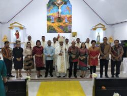 Dandim 1511/P. Moa Hadiri Peresmian/Penthabisan Gedung Gereja Santo Petrus Kisar