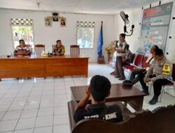 Waka Polres MBD, Giat Jumat Curhat, Himbau Warga Desa Patti Ciptakan Kondusifitas Kamtibmas