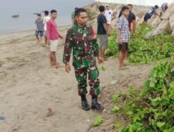 Peduli Lingkungan Sehat, Babinsa Ajak Warga Bersihkan Pantai