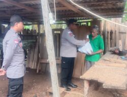 Sat Binmas Polres MBD, Gandeng Bhabinkamtibmas Salurkan Bantuan Sosial Kepada Para Lansia