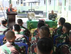 Rindam Pattimura Terima Penghargaan Predikat WBK
