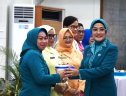 TP PKK Provinsi Maluku Mengelar Peringatan HKG PKK Ke-52