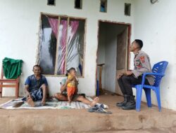 Bhabinkamtibmas Berikan Pemahaman Kepada Warga Demi Stabilitas Kamtibmas Yang Kondusif