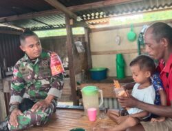 Pererat Silaturahmi, Babinsa Koramil-02/Masela Anjangsana ke Rumah Warga Binaan