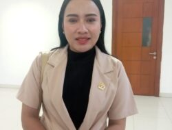 Rimaiar Herharia : DPRD Sangat Apresiasi Terhadap Turnamen Boxing Piala Panglima TNI Di Ambon