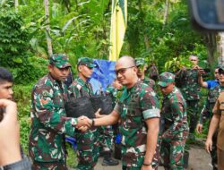Bersatu dengan Alam Kodam XV/Pattimura Gelar Tanam Sejuta Pohon